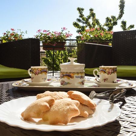 B&B La Genziana Fonni Bagian luar foto